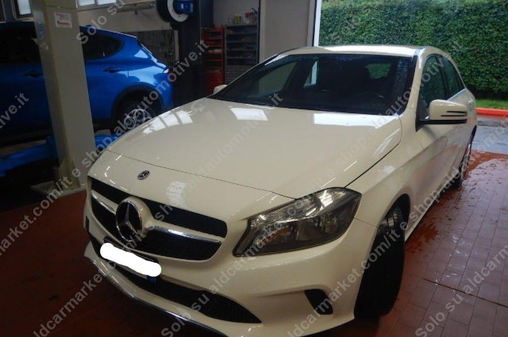 MERCEDES - Classe A - A 180 d Automatic Business