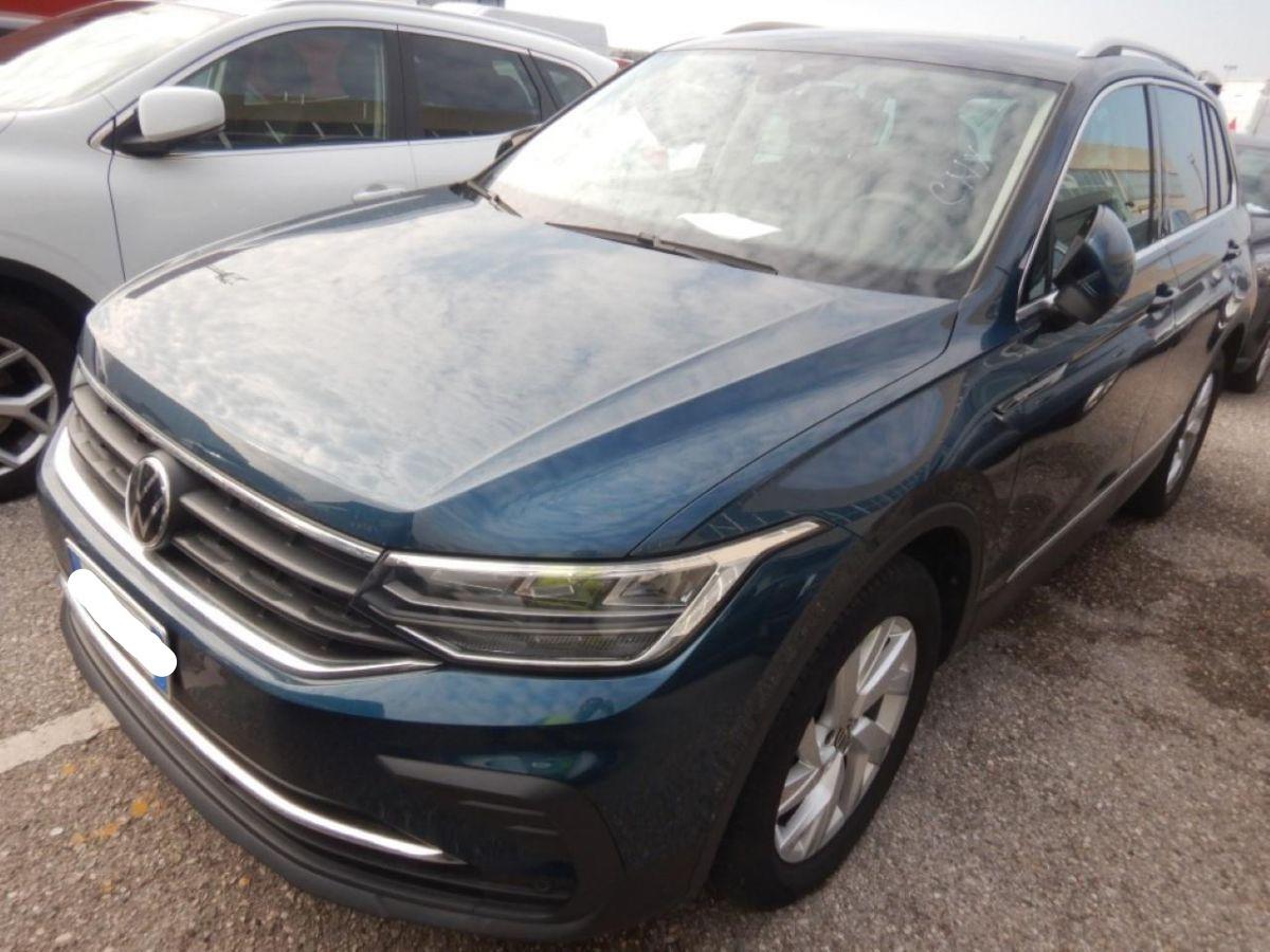 VOLKSWAGEN - Tiguan - 2.0 TDI 150CV SCR DSG 4MOT. Life