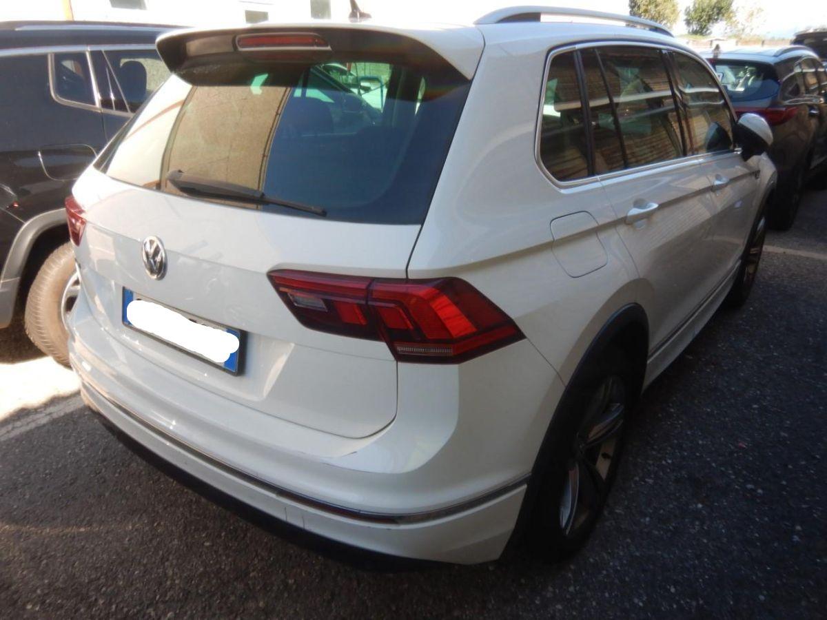 VOLKSWAGEN - Tiguan - 2.0 TDI Sport BMT