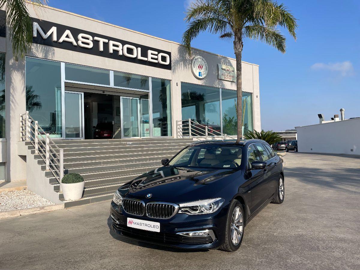 BMW - Serie 5 Touring - 520d xDrive Luxury