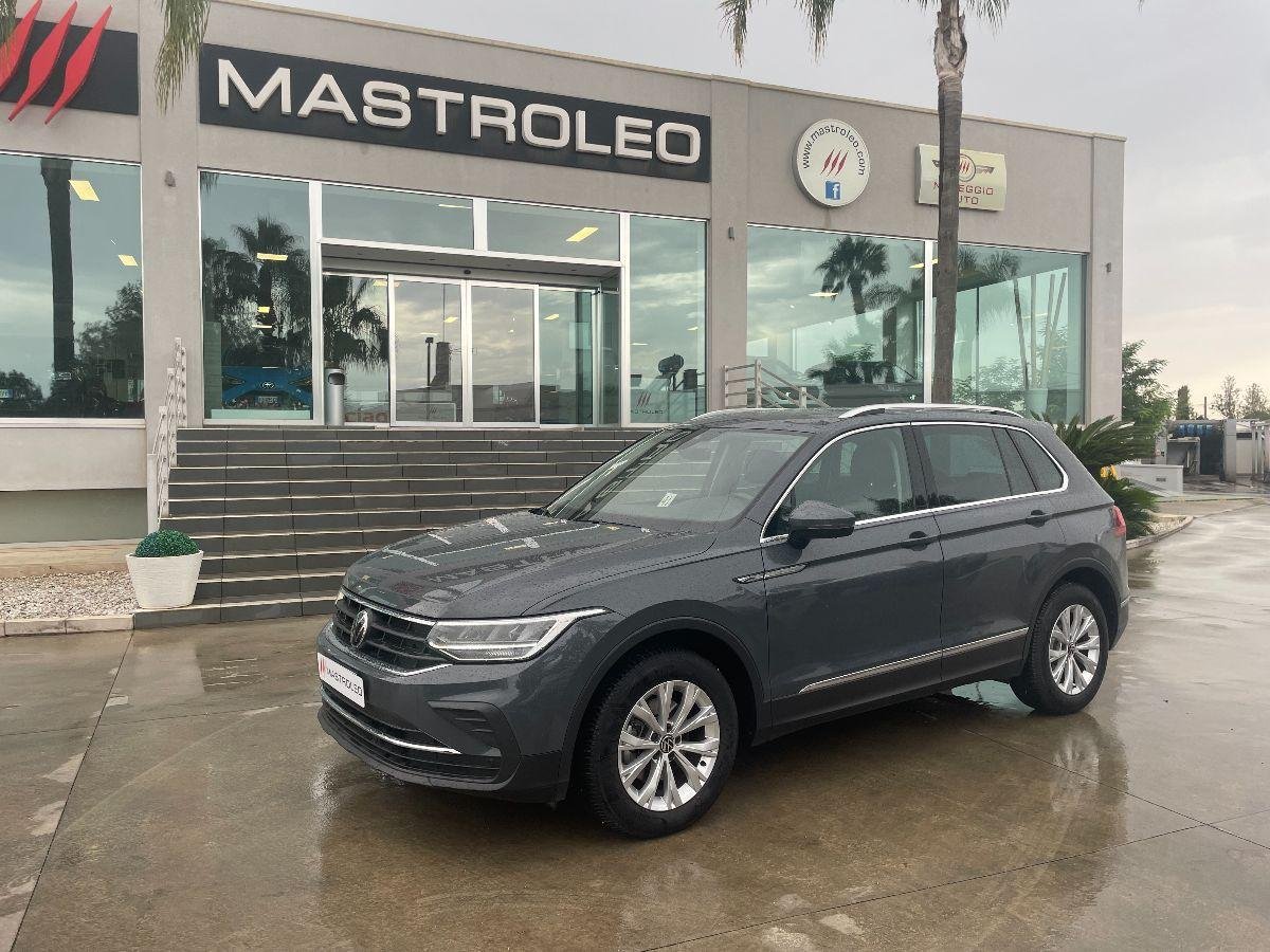 VOLKSWAGEN - Tiguan - 2.0 TDI 150CV SCR DSG Life