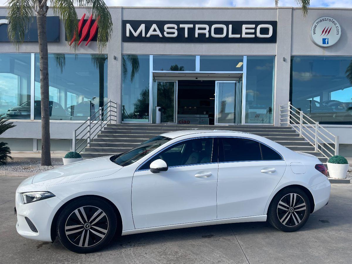 MERCEDES - Classe  A Sedane 180 d Sport