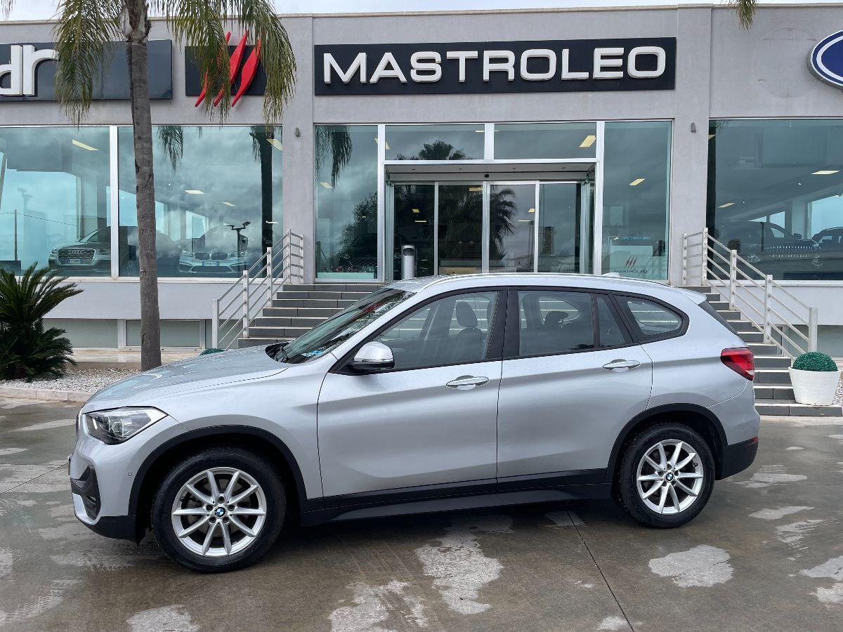 BMW - X1 - xDrive18d Business Advantage