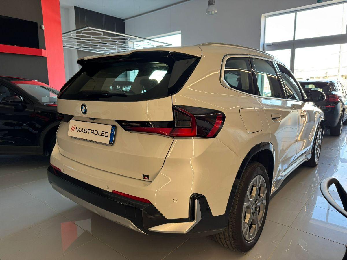 BMW - X1 - sDrive 18d xLine