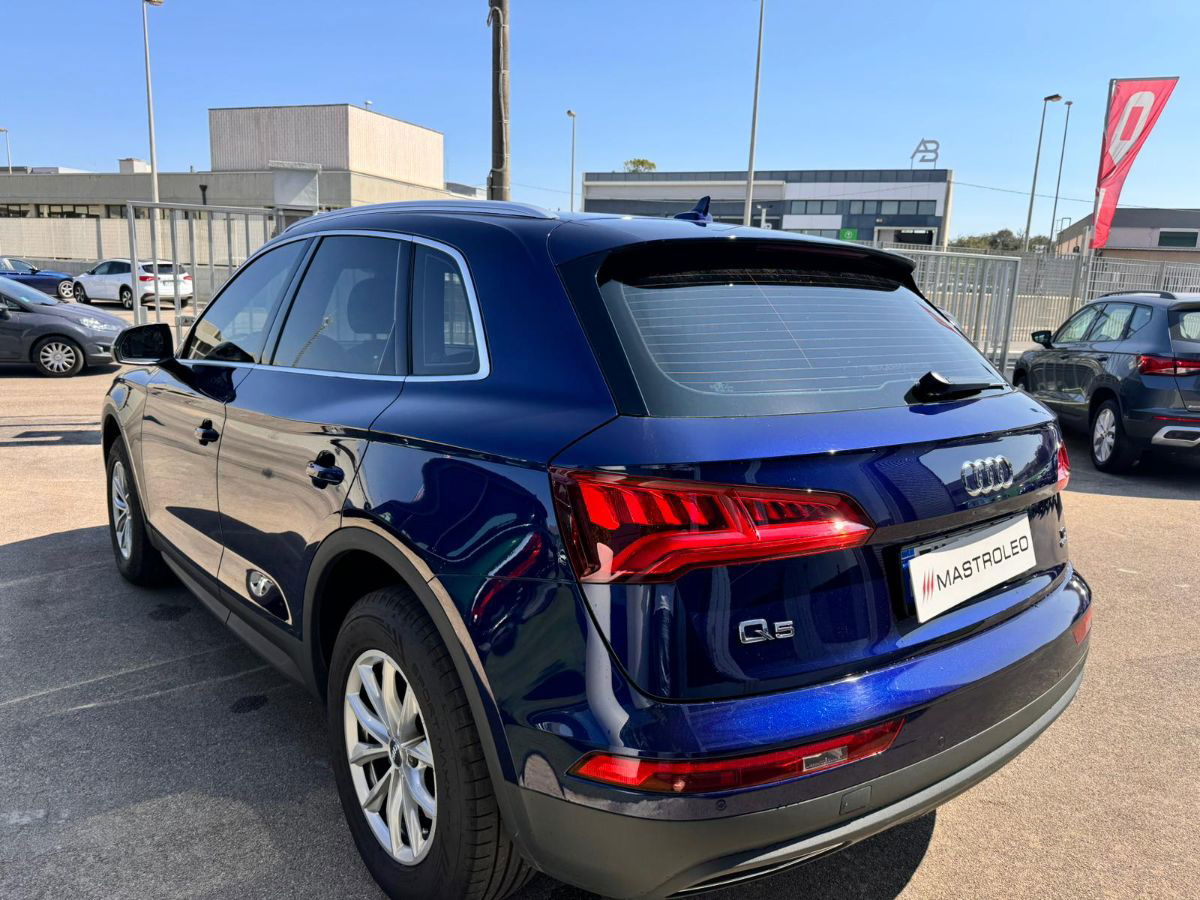 AUDI - Q5 -  2.0 TDI 190 CV S tronic Business