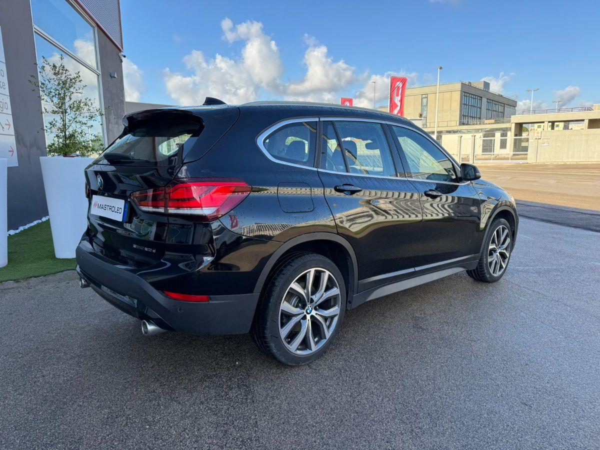 BMW - X1 sDrive20d Business Advantage Automatico