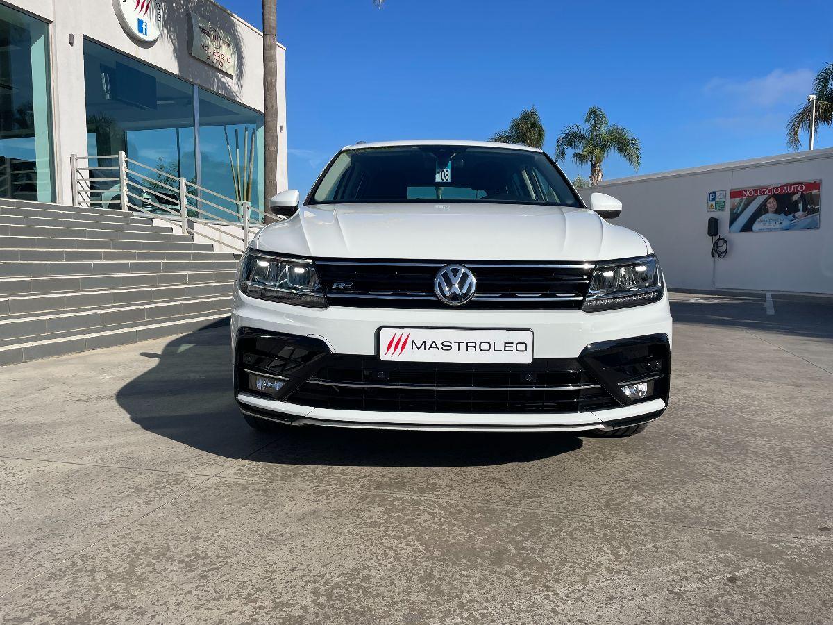 VOLKSWAGEN - Tiguan 2.0 TDI DSG Sport R Line