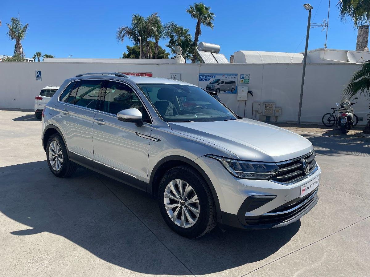 VOLKSWAGEN - Tiguan - 2.0 TDI 150CV SCR DSG Life