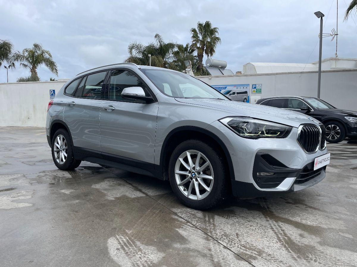 BMW - X1 - xDrive18d Business Advantage