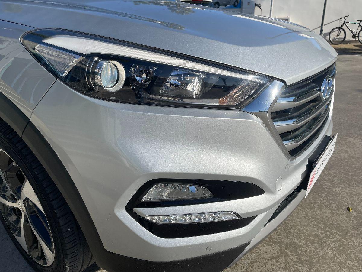 HYUNDAI - Tucson -  1.7 CRDi Comfort