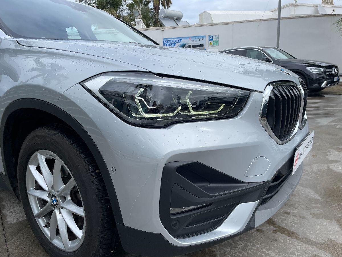 BMW - X1 - xDrive18d Business Advantage