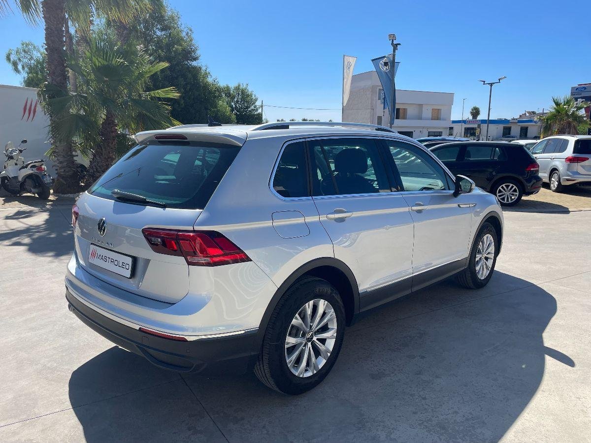 VOLKSWAGEN - Tiguan - 2.0 TDI 150CV SCR DSG Life