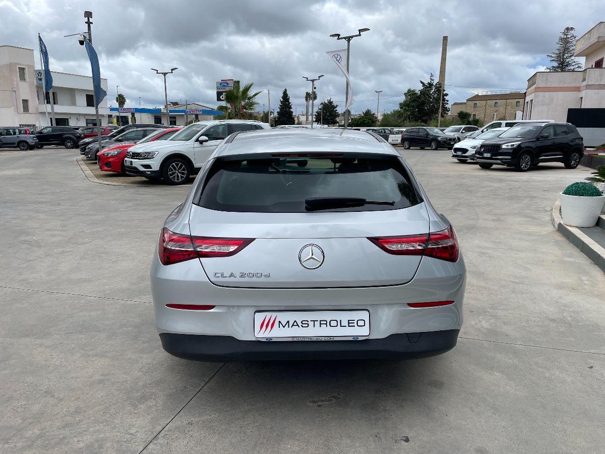 MERCEDES - CLA 200 d Shooting Brake Automaic Business