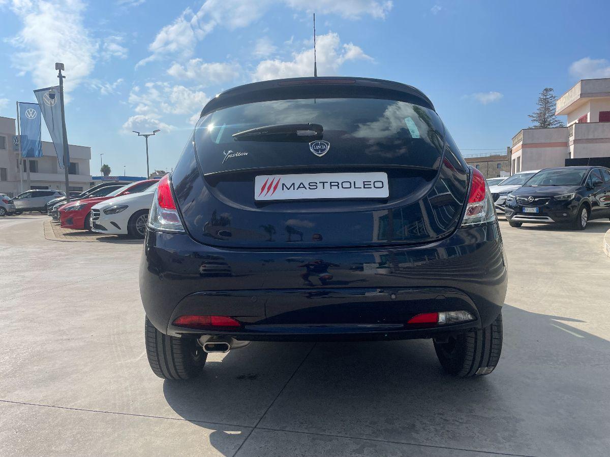 LANCIA - Ypsilon - 1.2 69 CV 5p. GPL Ecochic Gold