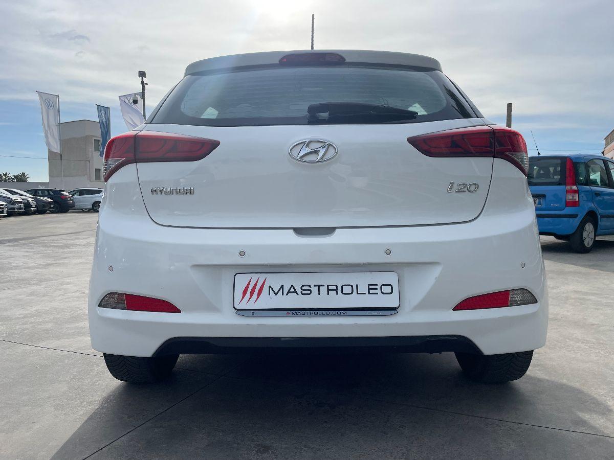 HYUNDAI - i20 - 1.4 CRDi 5p. Comfort