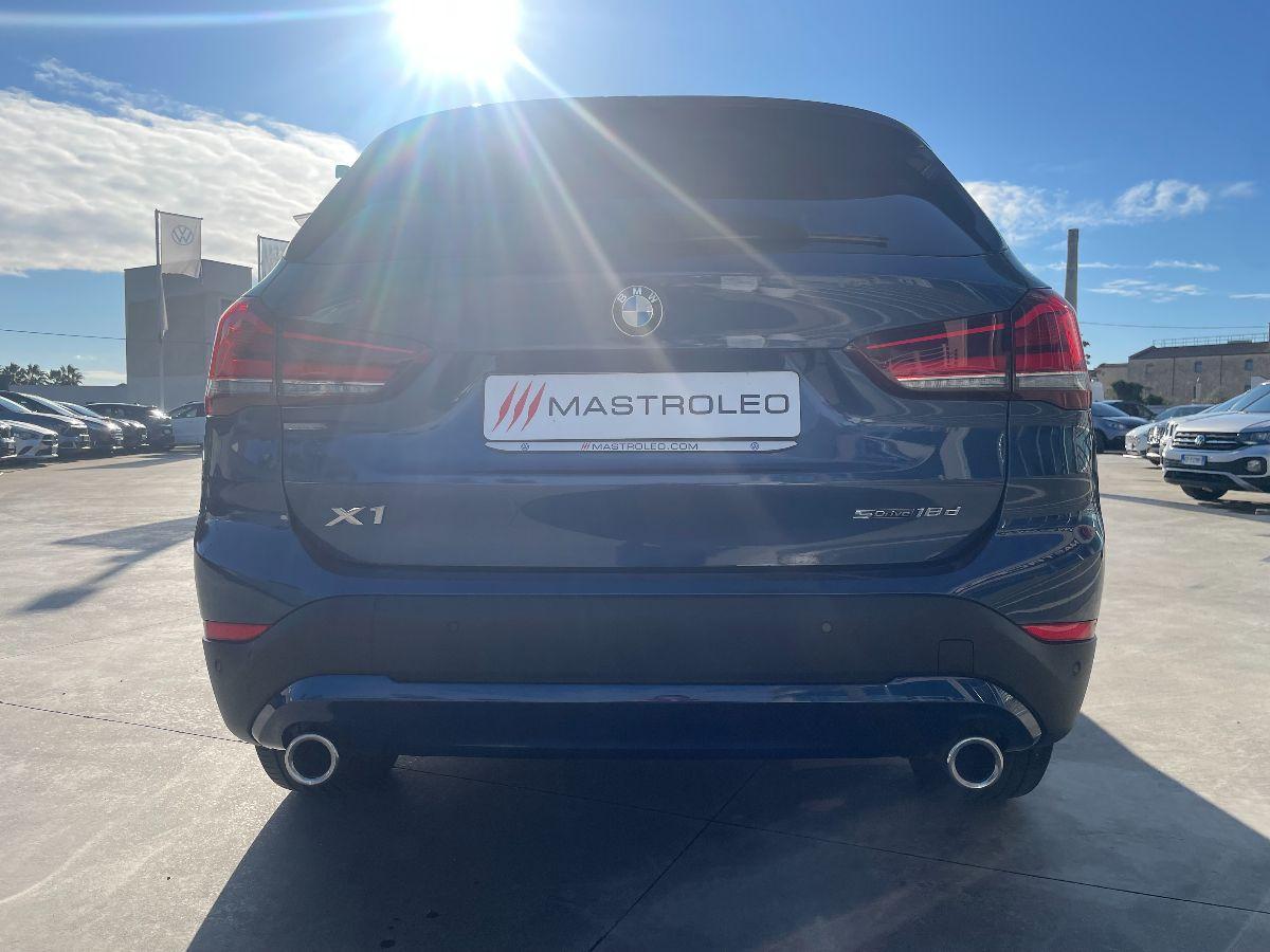 BMW - X1 sDrive18d Business Advantage Automatica