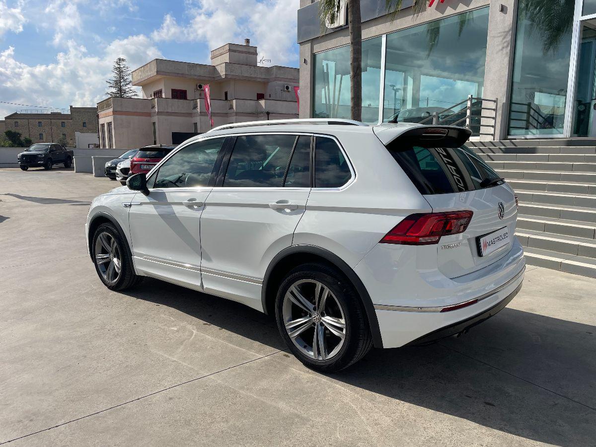 VOLKSWAGEN - Tiguan 2.0 TDI Sport BMT RLine