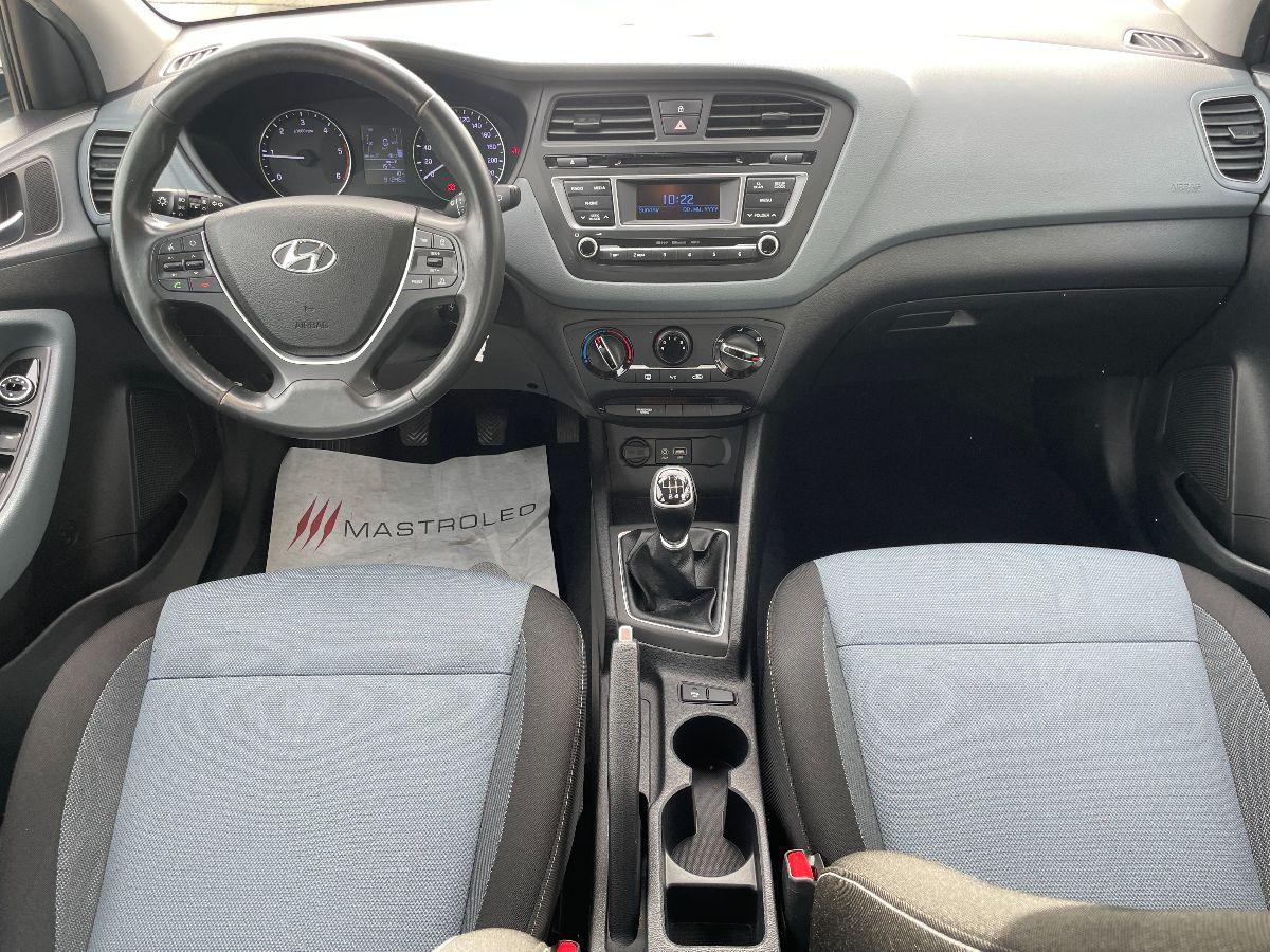 HYUNDAI - i20 - 1.4 CRDi 5p. Comfort