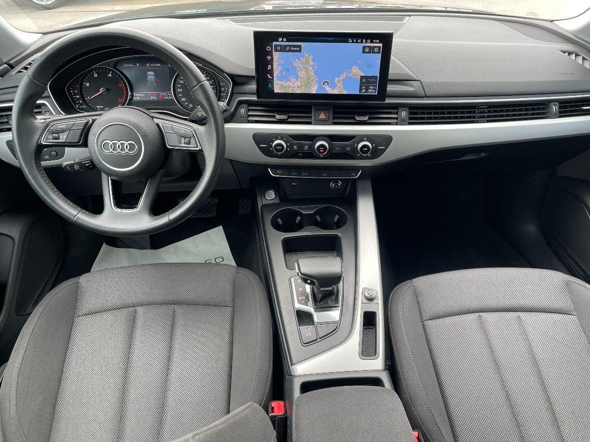 AUDI - A4 Avant - 30 TDI S tronic Business