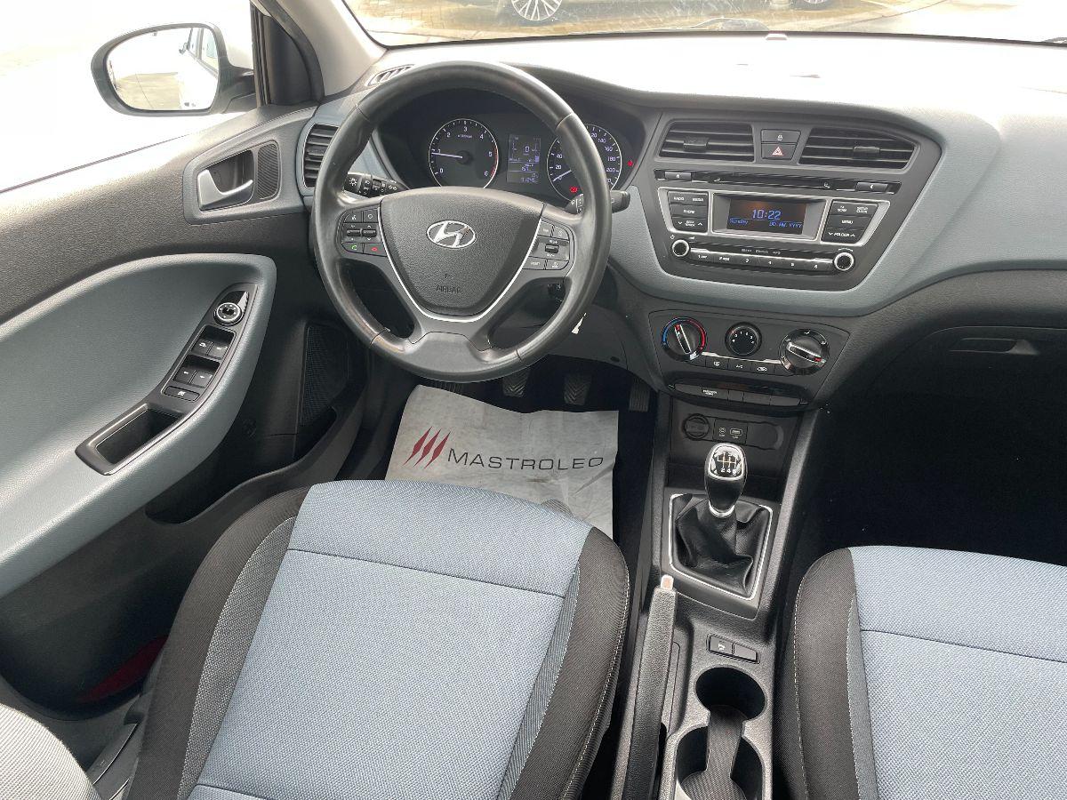 HYUNDAI - i20 - 1.4 CRDi 5p. Comfort