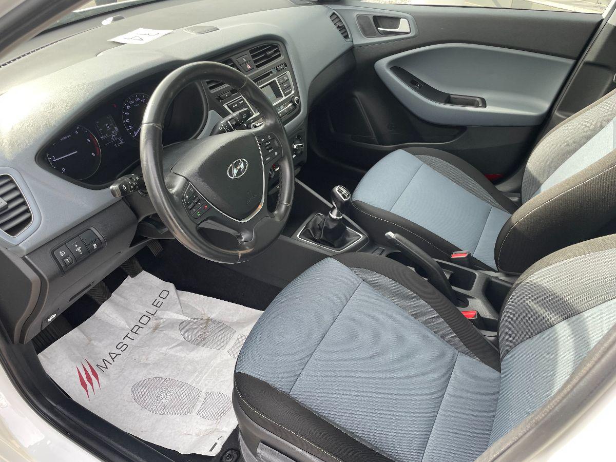 HYUNDAI - i20 - 1.4 CRDi 5p. Comfort