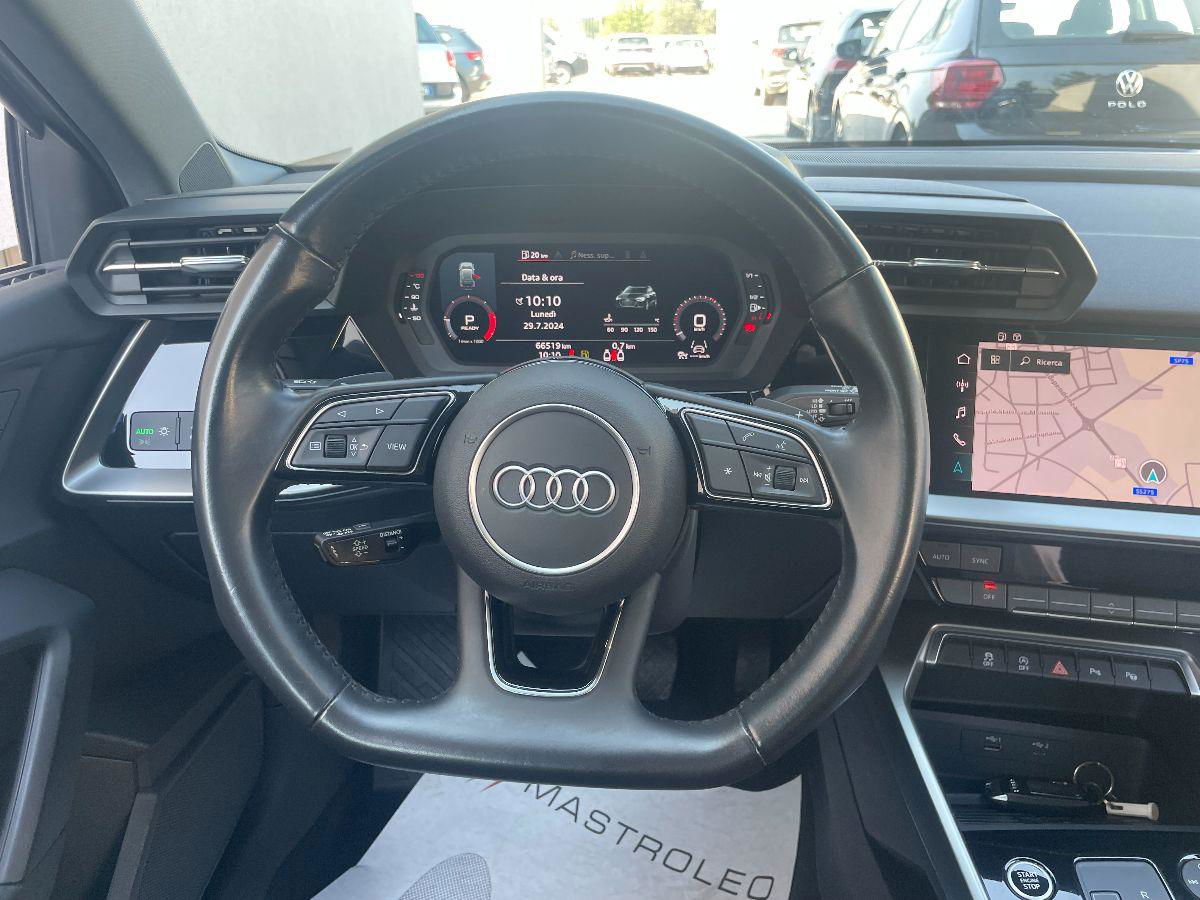 AUDI - A3 - SPB 35 TDI S tronic Business Advanced